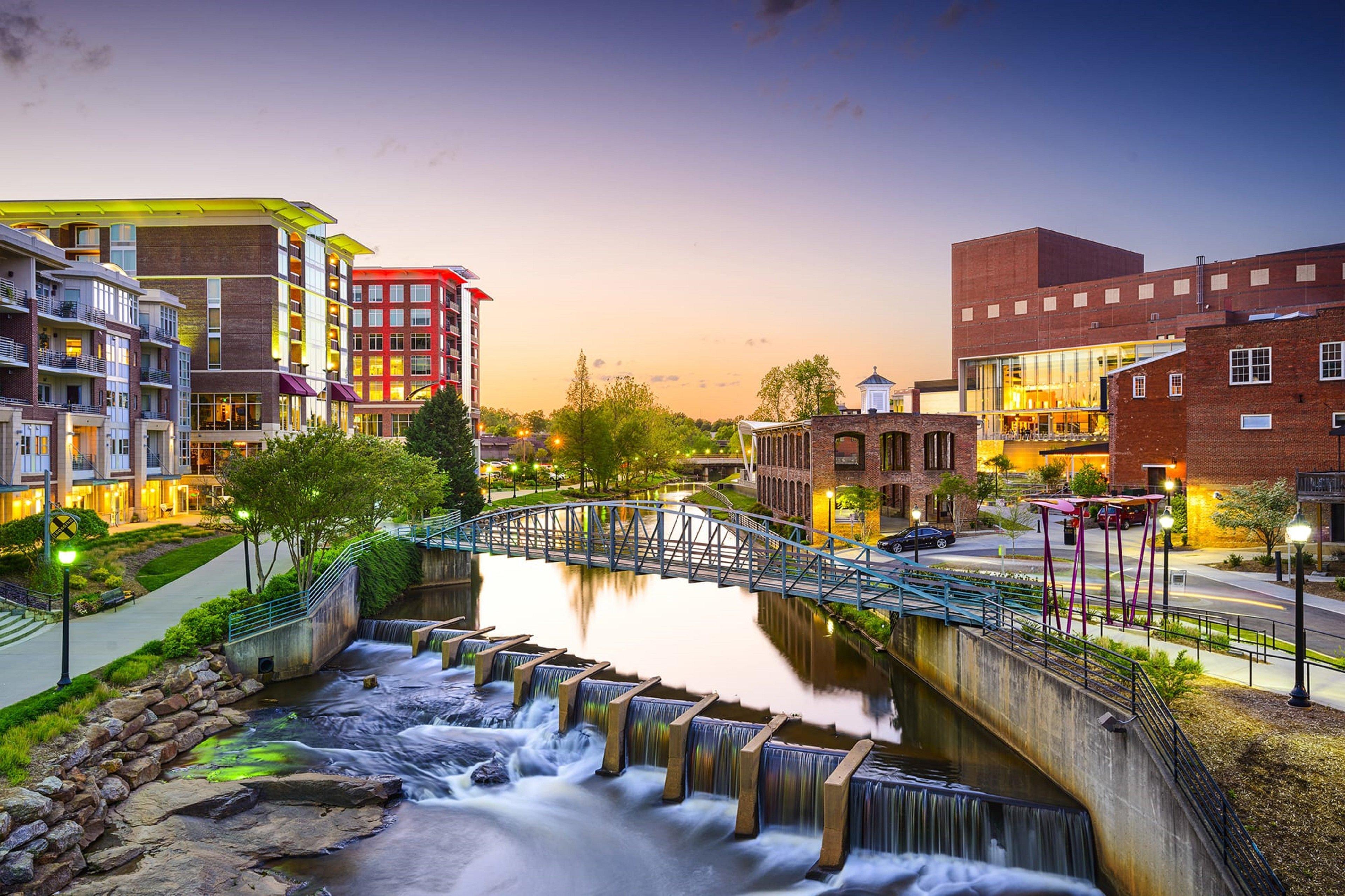 Hampton Inn & Suites Greenville-Downtown-Riverplace Exterior photo